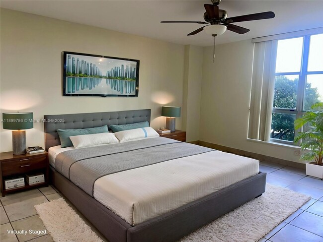 Building Photo - 3600 Mystic Pointe Dr