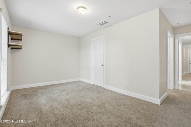 Building Photo - 1330 2nd St S