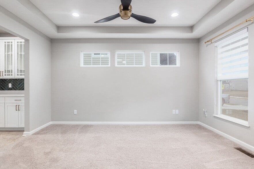 Building Photo - 11954 Azalea Wy