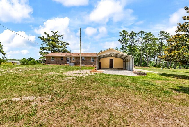 Building Photo - 1354 Rogers Rd