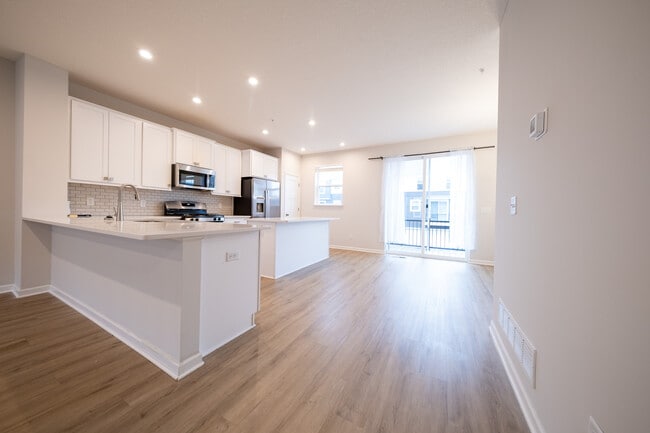 Building Photo - 21831 136th Wy