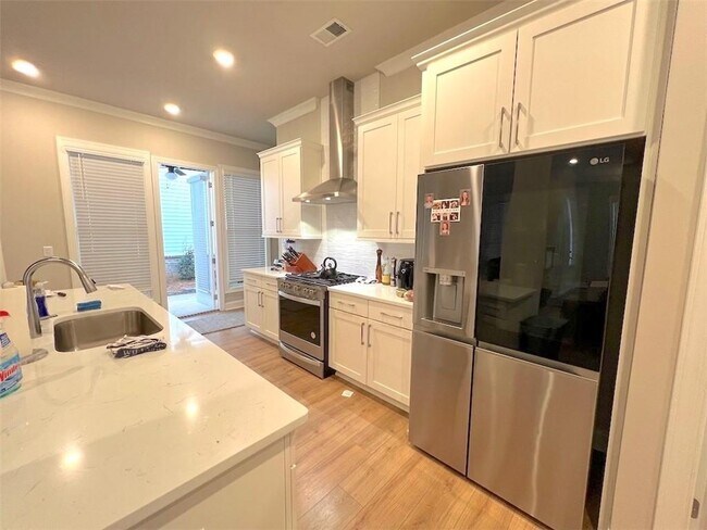 Building Photo - 3864 Light Farms Wy