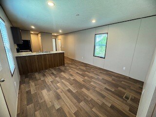 Building Photo - 2623 E 16th St