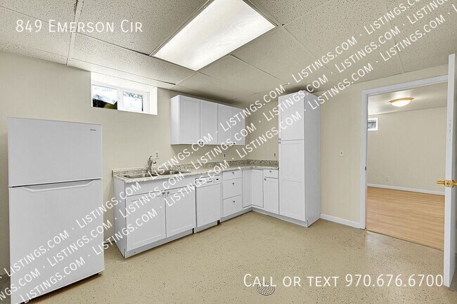 Building Photo - 849 Emerson Cir