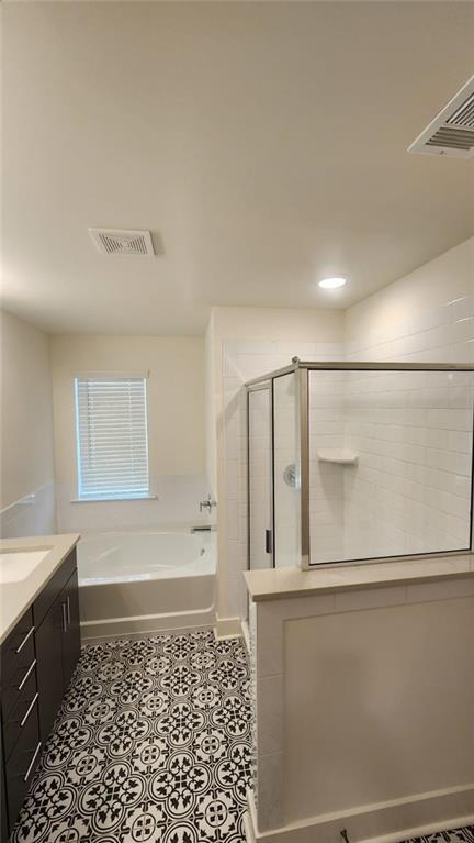 Building Photo - 300 Auburn Valley Wy