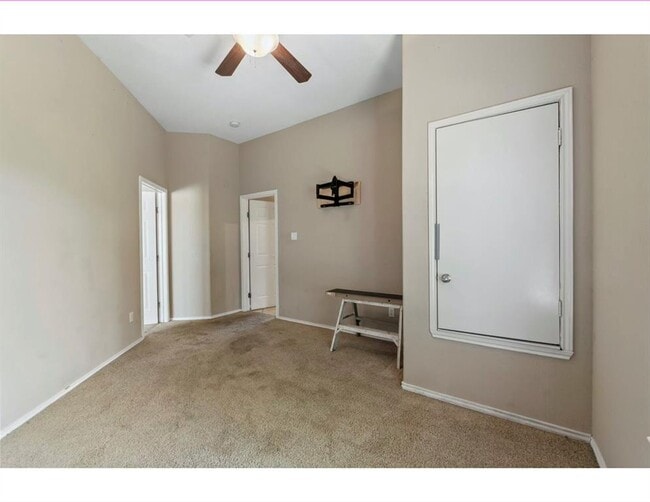 Building Photo - 12015 Arnhamn Ln
