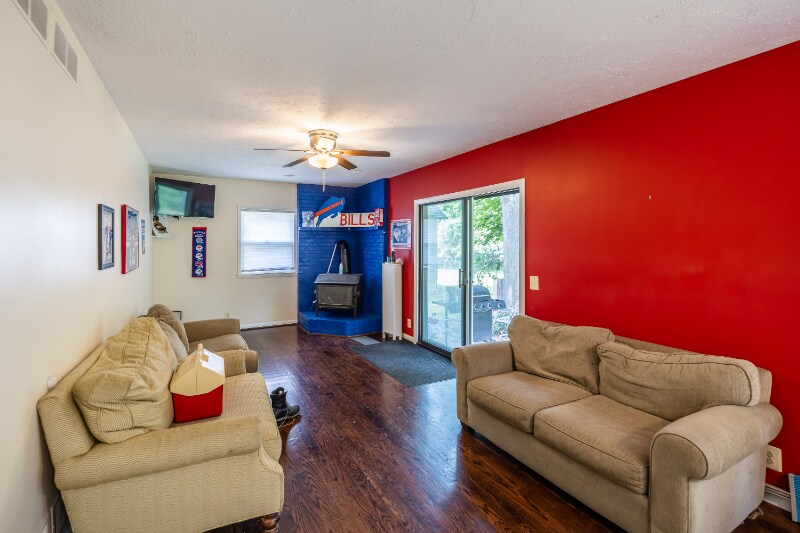 Building Photo - 58 Dutchess Dr