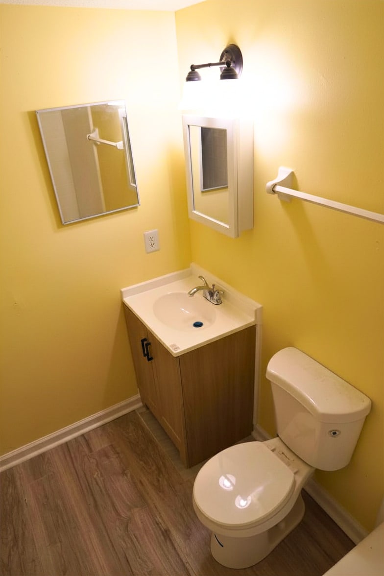 Building Photo - 7190 Conant Ave