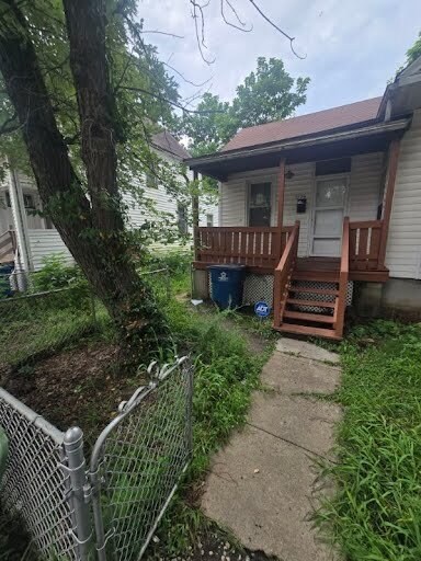 Building Photo - 1279 Purcell Ave