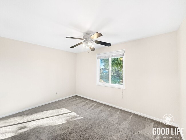 Building Photo - Beautiful 3B/2BA w/ Large Yard, 2 Car Garage & RV Parking!