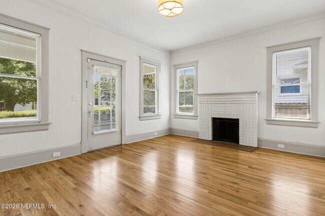 Building Photo - 2747 Forbes St