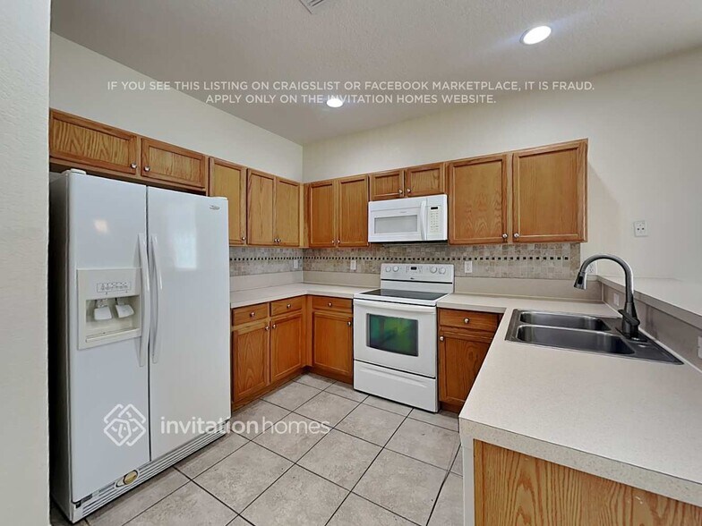 Building Photo - 817 Quartz Terrace