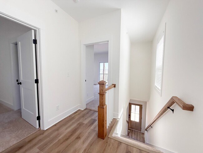 Building Photo - Tristan Style 3-Bedroom w/ Flex Room + Summer Special