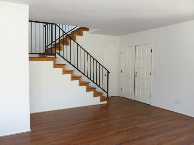 stairs - 4748 W 170th St