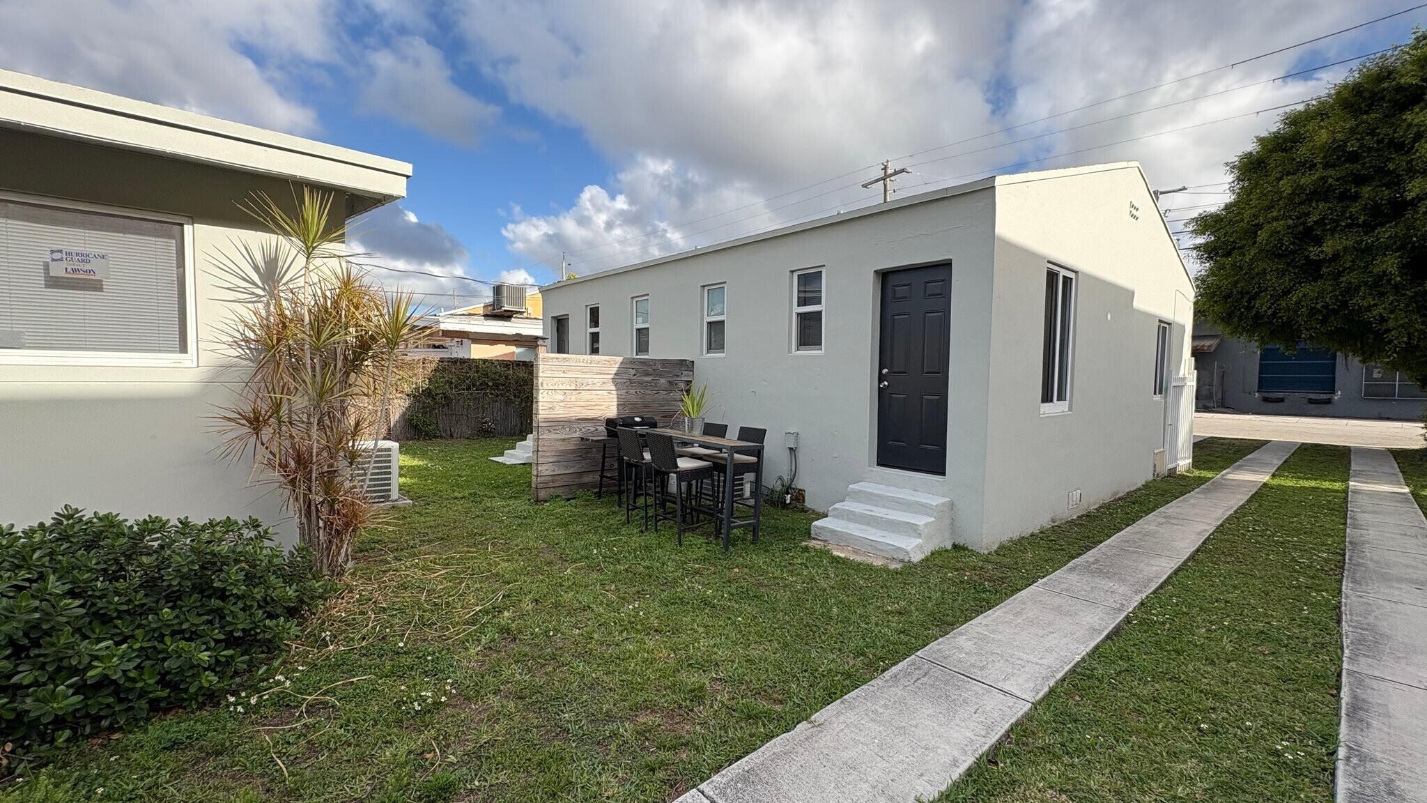 Building Photo - 2165 NW 23rd St