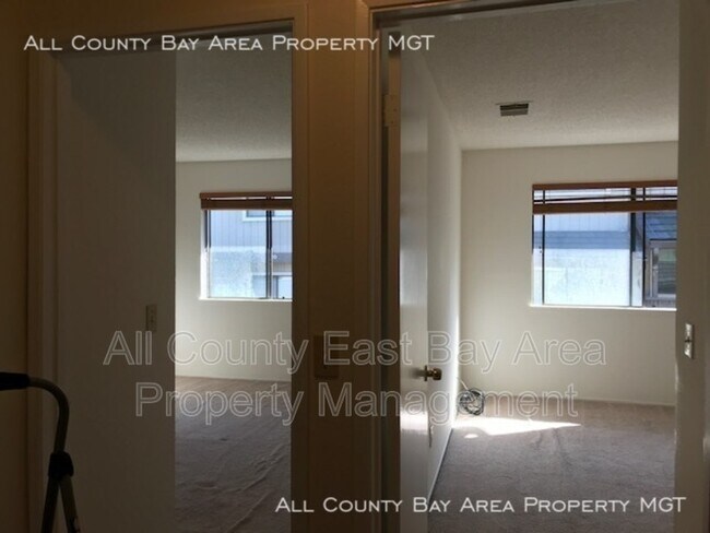 Building Photo - 3430 San Pablo Dam Rd