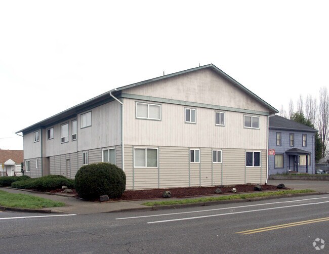  - 1602 B St SE Auburn, WA 98002
