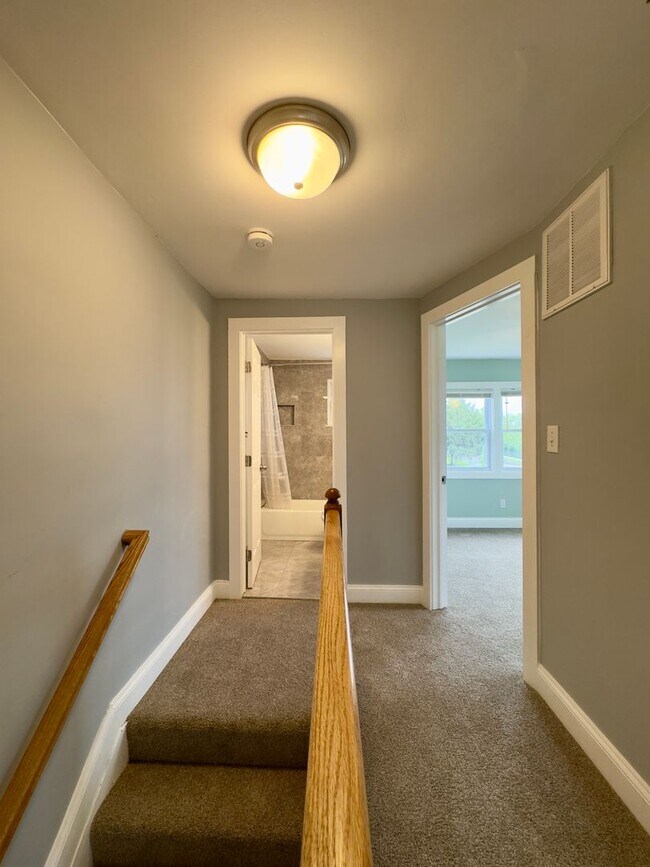 Building Photo - 2113 Larkhall Rd