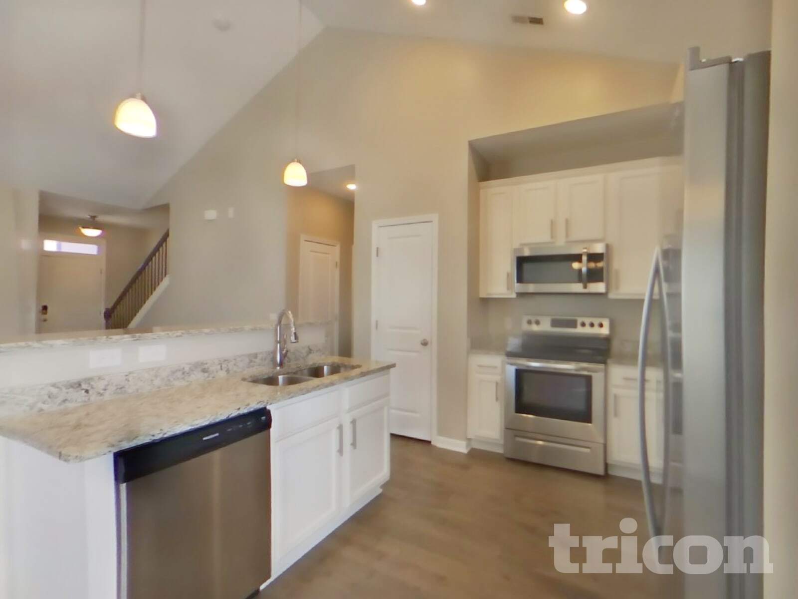 Building Photo - 319 Wyburn Pl