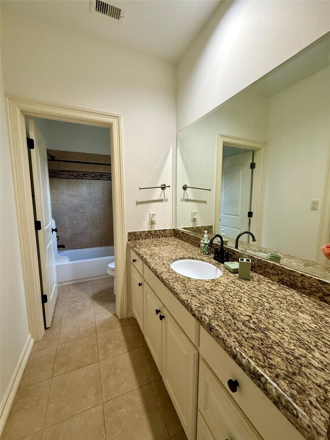 Building Photo - 11206 Mattina Dr