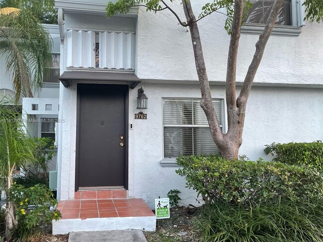 Building Photo - 9762 NW 47th Terrace