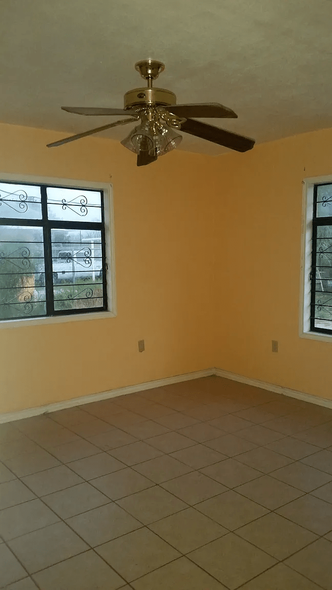Building Photo - 1833 Patricia Ln