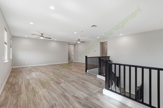 Building Photo - Stunning Gilbert Home in Morrison Ranch – Modern Living in a Prime Location!