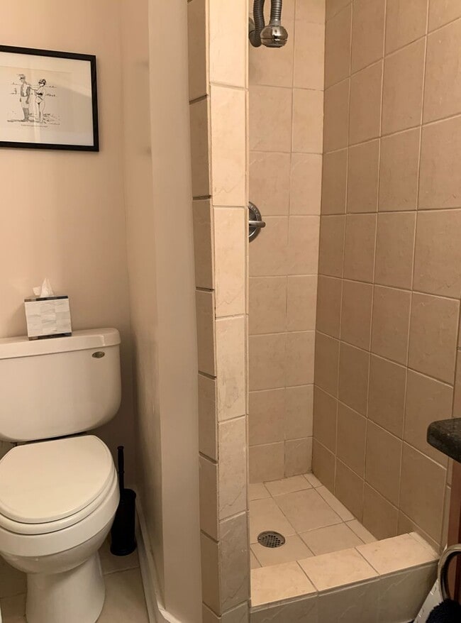 Building Photo - Condo For Rent - Art Museum/Fairmount