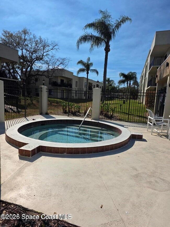 Building Photo - 200 International Dr