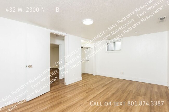 Building Photo - Modern 2 Bed, 1 Bath Pet-Friendly Home wit...