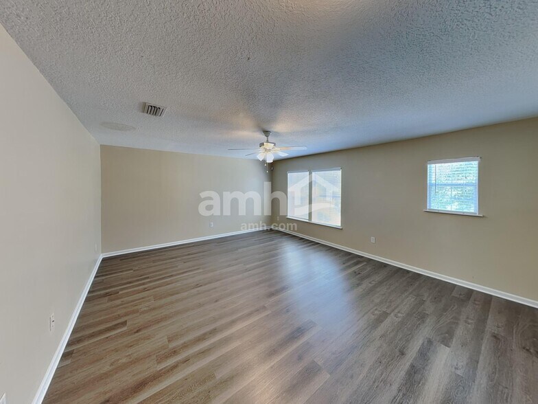 Building Photo - 12762 Megan Jean Ct