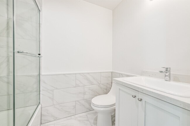 Building Photo - 4718 N Braeswood Blvd