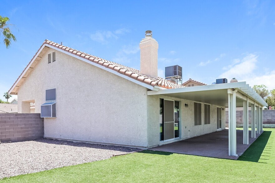 Building Photo - 170 Coastal Pier Ct
