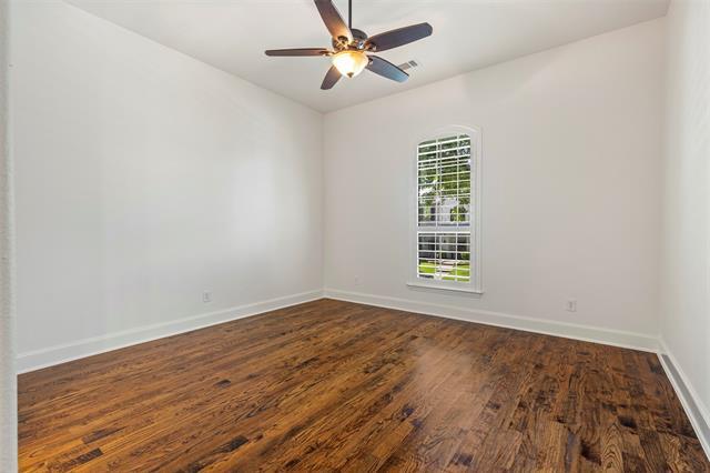 Building Photo - 3976 Chevy Chase Ln