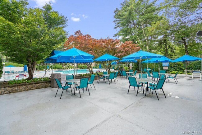 Building Photo - 99 Richmond Blvd