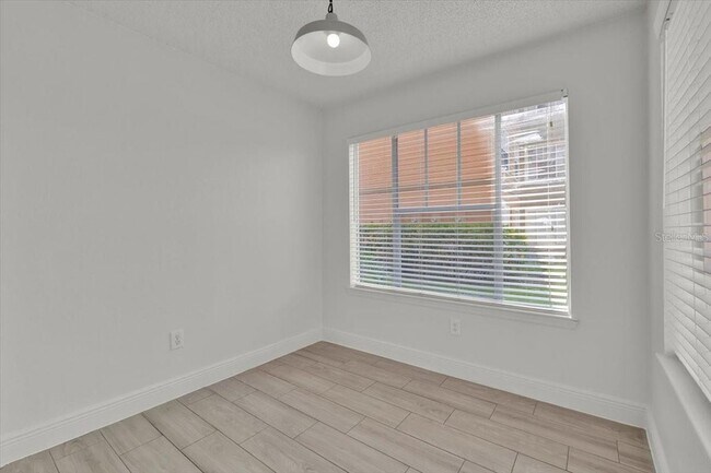 Building Photo - 2212 Grand Cayman Ct