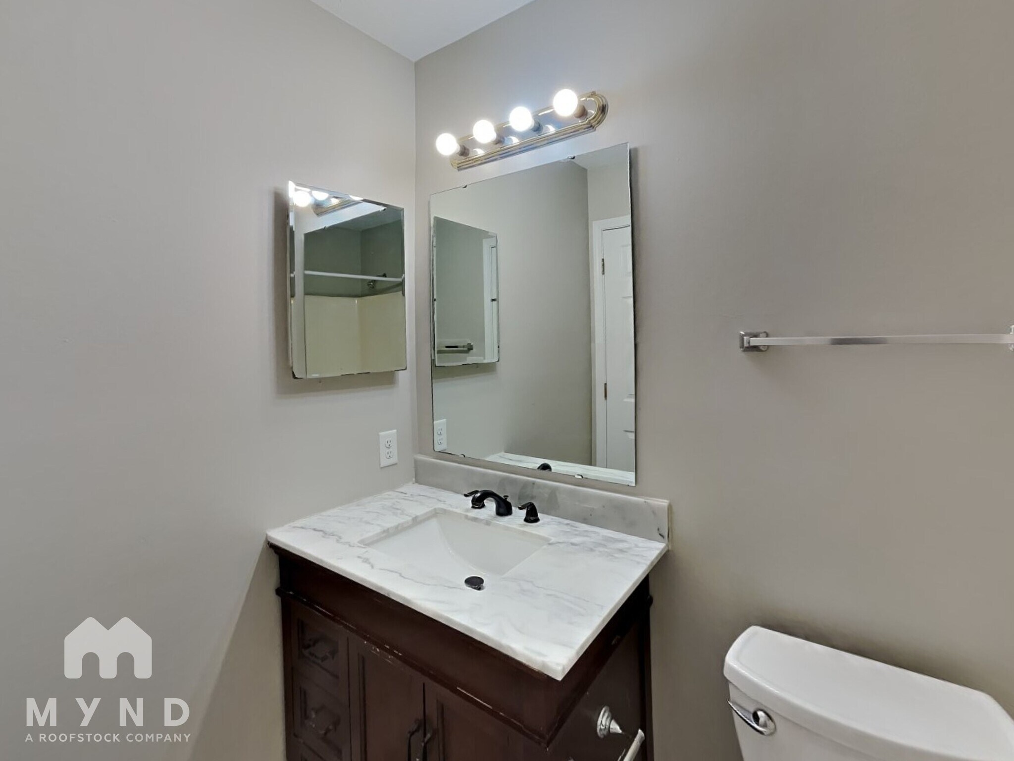 Building Photo - 10301 Springridge Cir