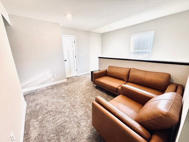 Building Photo - Beautiful and Spacious 4 Bedroom Home / New Construction!