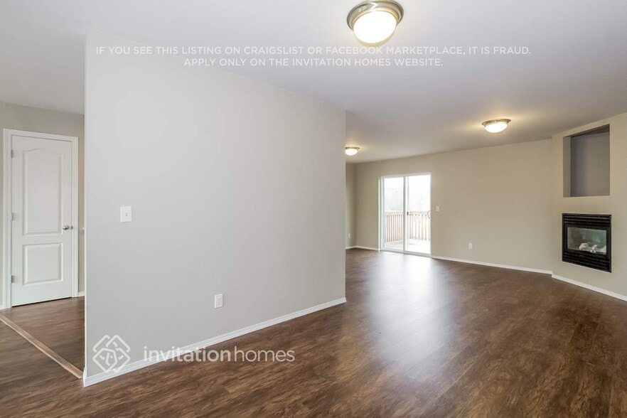 Building Photo - 205 Phoenix Ave SW