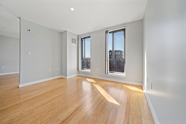 Building Photo - 691 Massachusetts Ave