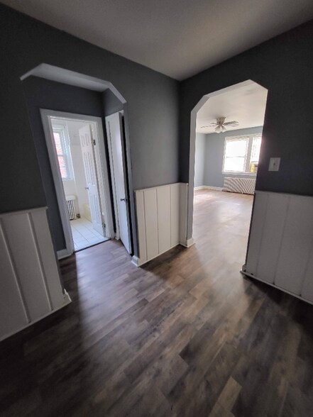 Building Photo - 4112 Queensbury Rd