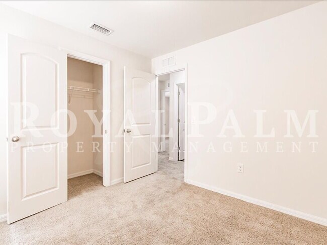 Building Photo - Your Season to Settle In – 3BR/2BA Duplex in Vistanna Villas, Lehigh Acres with Space, Style & St...