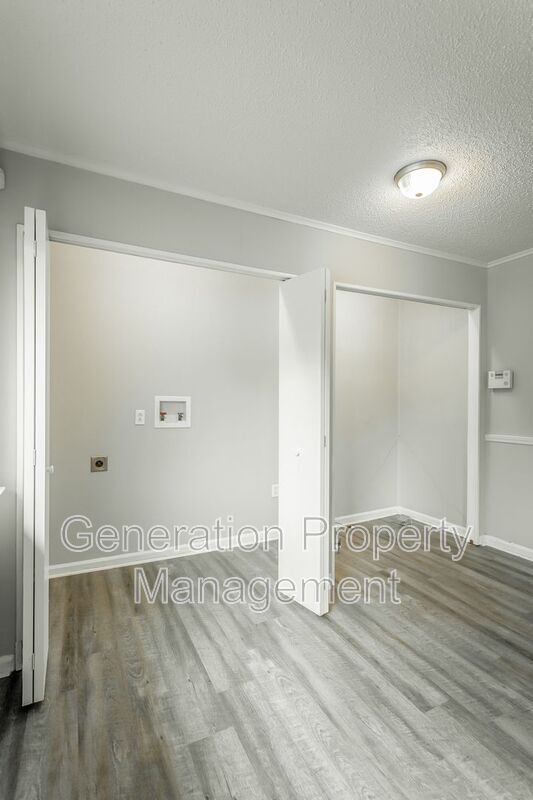 Building Photo - 1534 N Joiner Rd