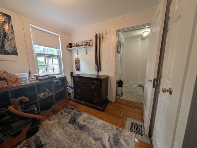 Building Photo - 67 Porpoise Way
