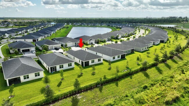 Building Photo - New Fully Furnished 4 bed, 2 bath home in newest Port St Lucie Subdivision