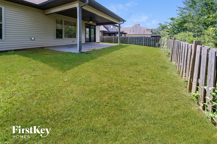 Building Photo - 156 Willow View Lane