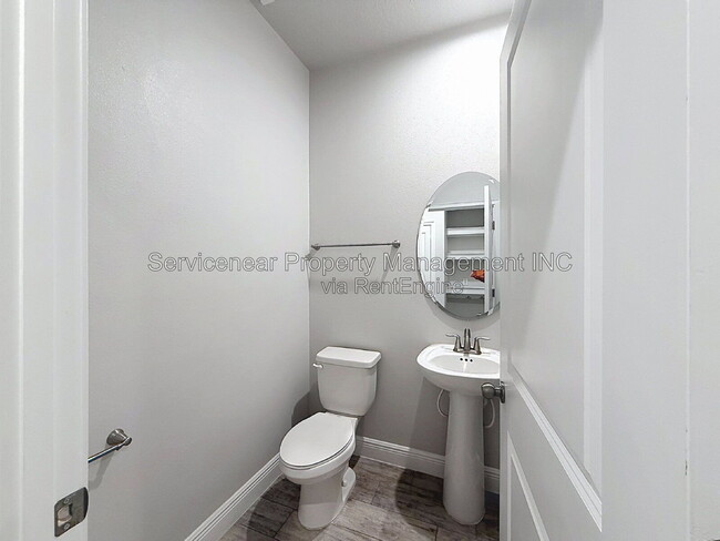 Building Photo - 6008 Grand Sonata Ave