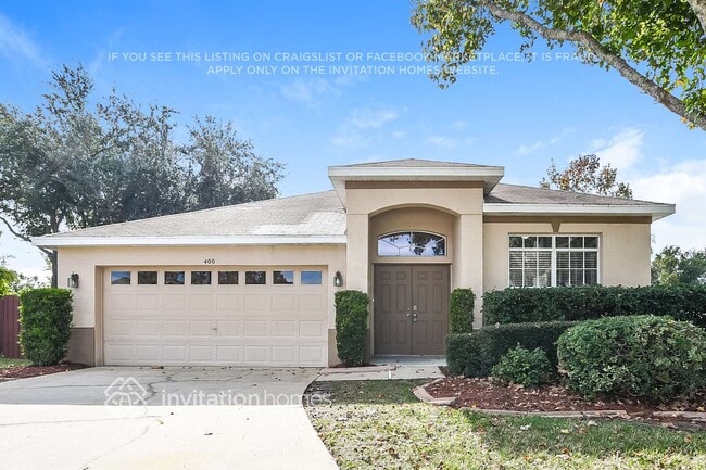 Building Photo - 400 Oak Springs Ct