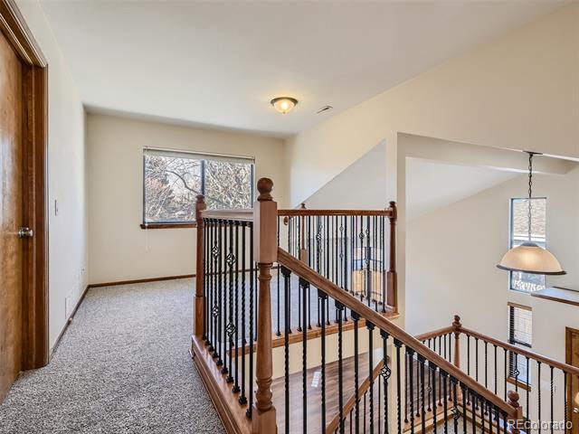 Building Photo - 1383 Briar Cir