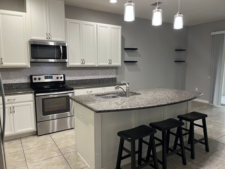 Building Photo - 117 Mitchell Crk Wy